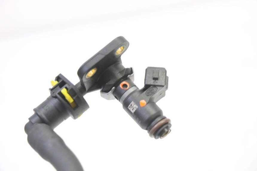 photo de INJECTEUR PIAGGIO MP3 HPE 310 (2024 - 2025) - Points de fixation