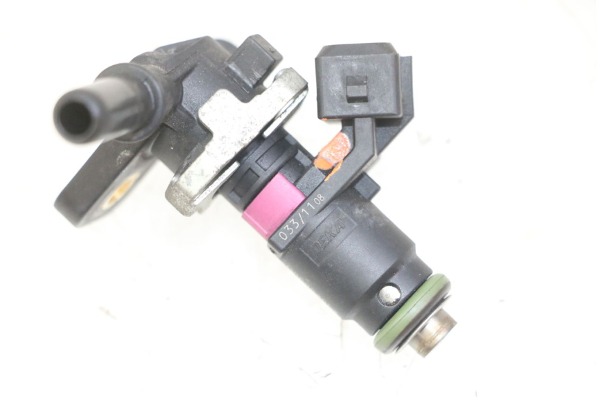 photo de INJECTEUR PIAGGIO MP3 LT 300 (2010 - 2016) - Zoom état d’usage
