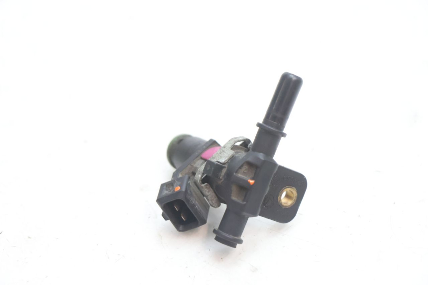photo de INJECTEUR PIAGGIO MP3 LT 300 (2010 - 2016) - Zoom état d’usage