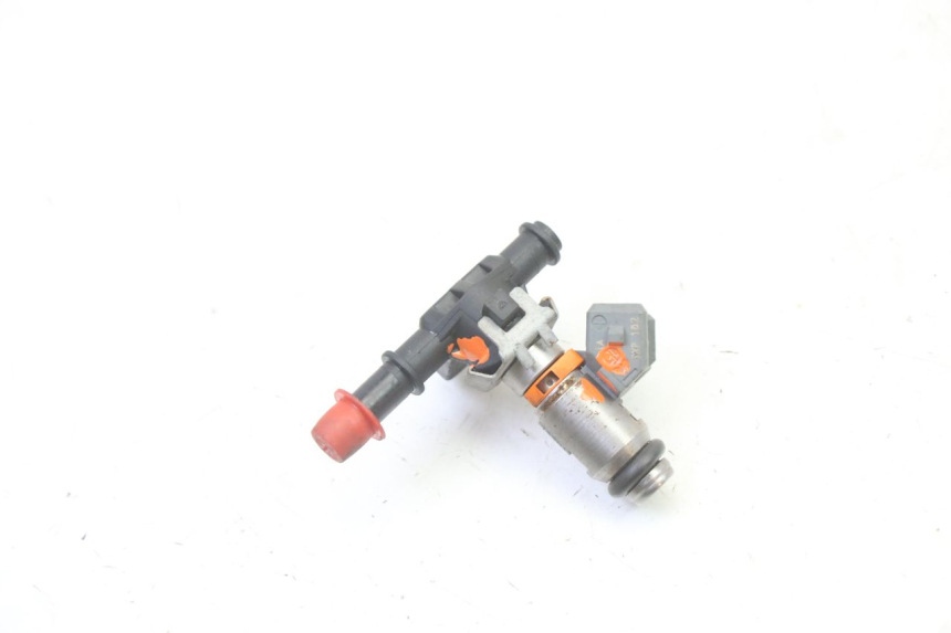 photo de INJECTEUR PIAGGIO MP3 RL 250 (2006 - 2010) - Vue principale