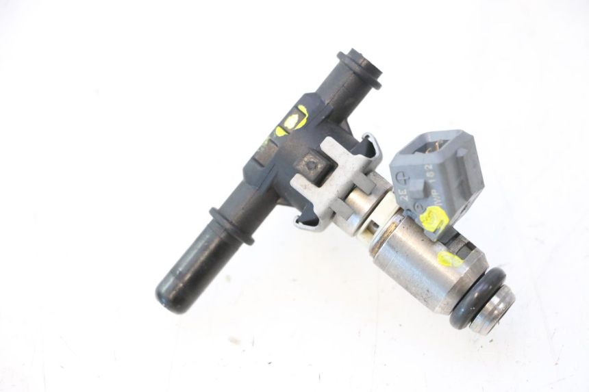 photo de INJECTEUR PIAGGIO MP3 500 (2016 - 2018) - Gros plan technique