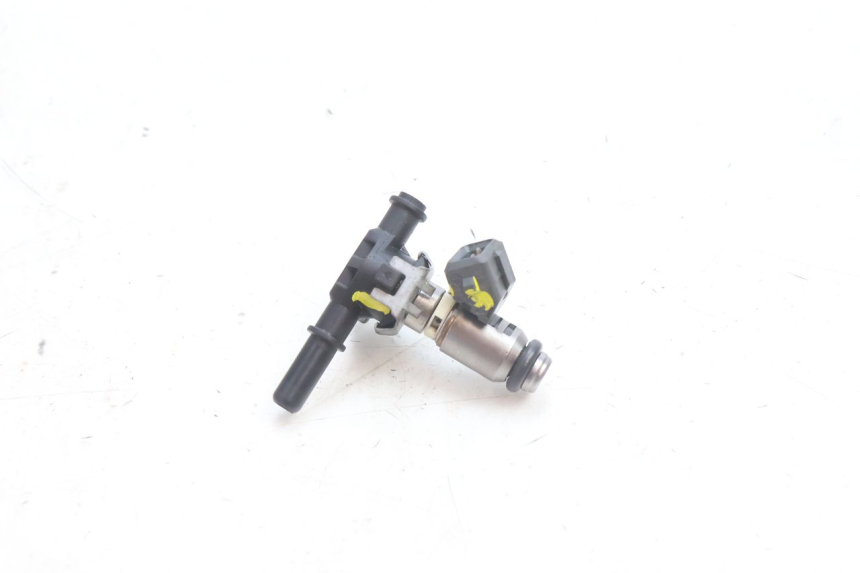 photo de INJECTEUR PIAGGIO MP3 500 (2016 - 2018) - Autre angle de vue