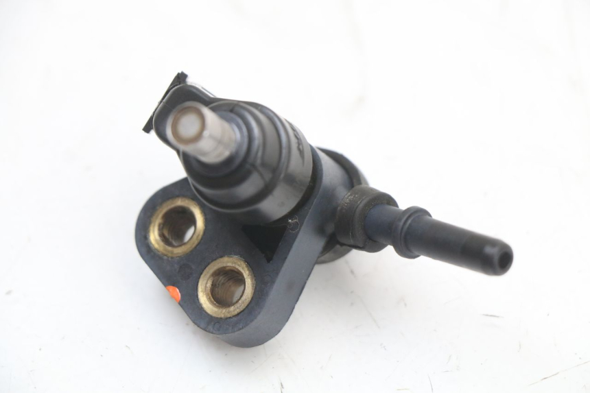 photo de INJECTEUR HONDA NHX LEAD 110 (2008 - 2010) - Gros plan technique