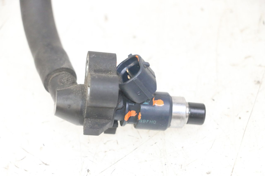 photo de INJECTEUR HONDA NTV DEAUVILLE ABS 700 (2007 - 2016) - Gros plan technique