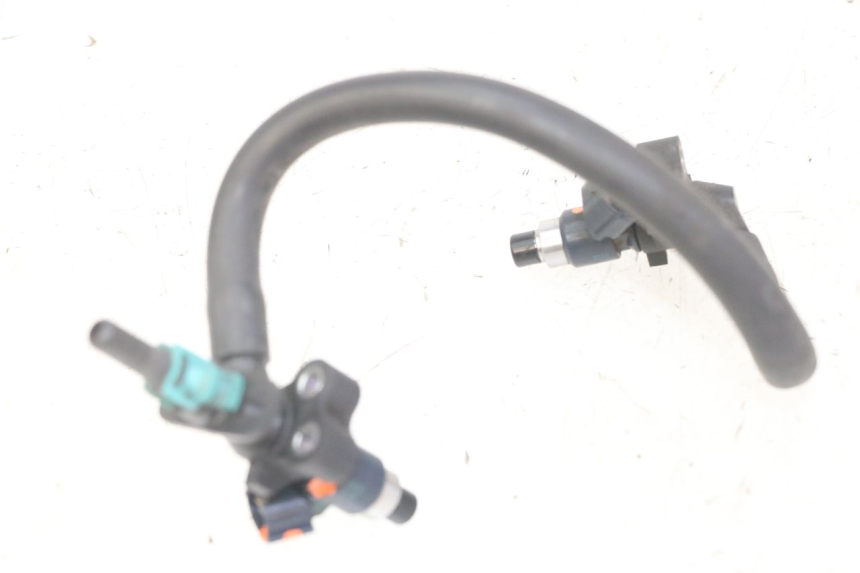 photo de INJECTEUR HONDA NTV DEAUVILLE ABS 700 (2007 - 2016) - Points de fixation