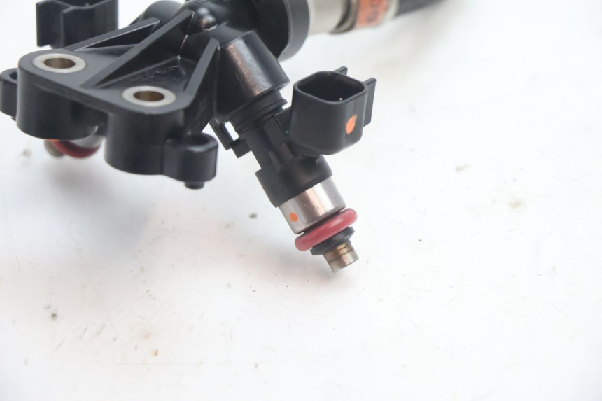 photo de INJECTEUR HARLEY DAVIDSON ROAD GLIDE FLTRXSE 1920 (2018 - 2022) - Gros plan technique