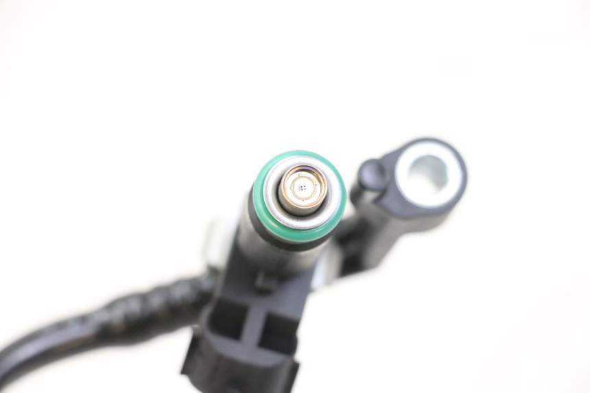 photo de INJECTEUR ROYAL ENFIELD SCRAM 411 (2022 - 2024) - Détail de la pièce