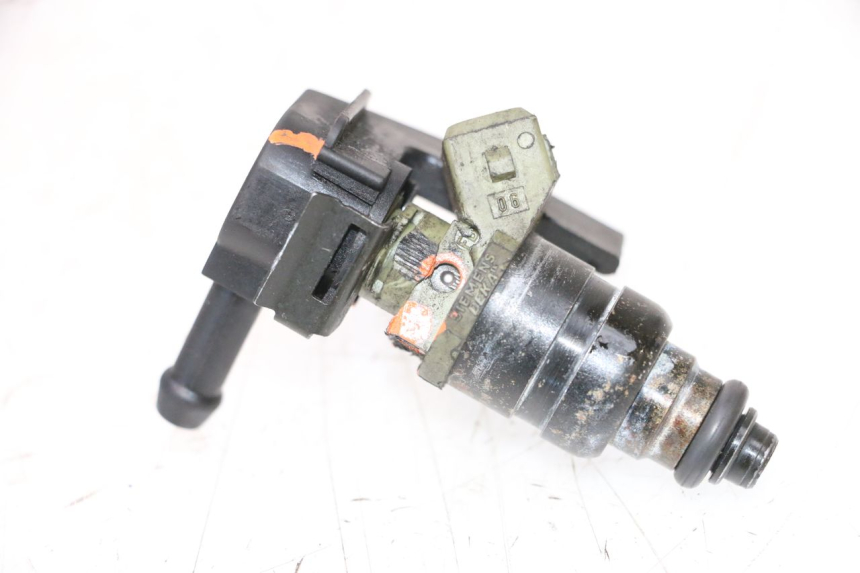 photo de INJECTEUR PEUGEOT SATELIS COMPRESSOR K15 125 (2006 - 2009) - Vue principale