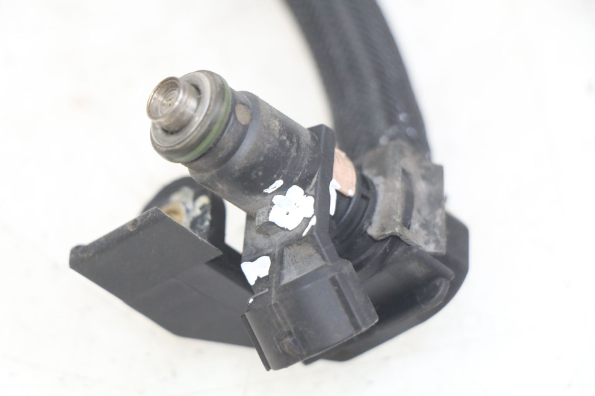 photo de INJECTEUR PEUGEOT SATELIS 125 (2006 - 2009) - Zoom état d’usage