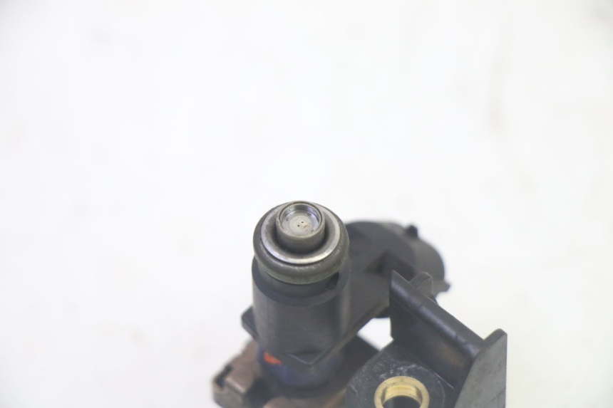 photo de INJECTEUR PEUGEOT SATELIS 125 (2013 - 2018) - Vue d’ensemble