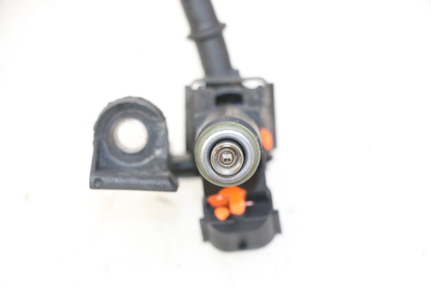 photo de INJECTEUR PEUGEOT SATELIS 125 (2010 - 2012) - Vue d’ensemble