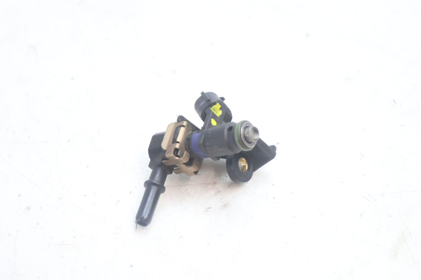 photo de INJECTEUR PEUGEOT SATELIS 125 (2013 - 2018) - Autre angle de vue