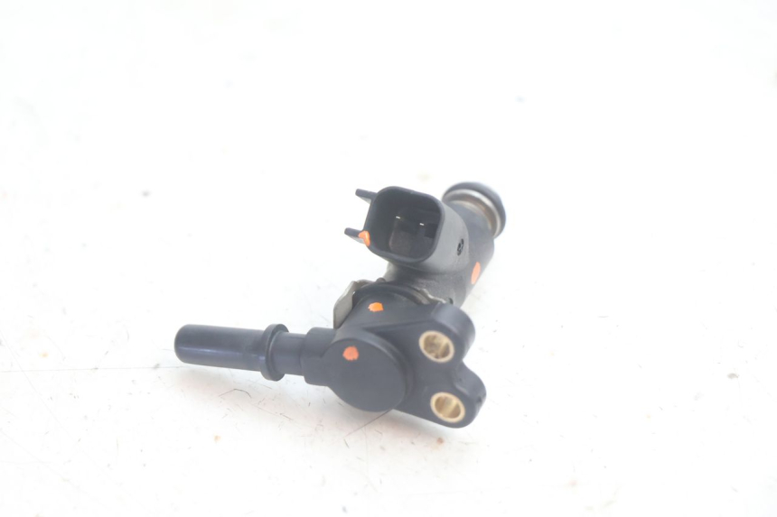 photo de INJECTEUR MASH SEVENTY FIVE 125 (2013 - 2021) - Autre angle de vue