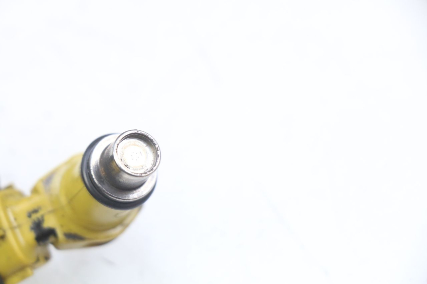 photo de INJECTEUR SUZUKI SIXTEEN 125 (2008 - 2010) - Détail de la pièce