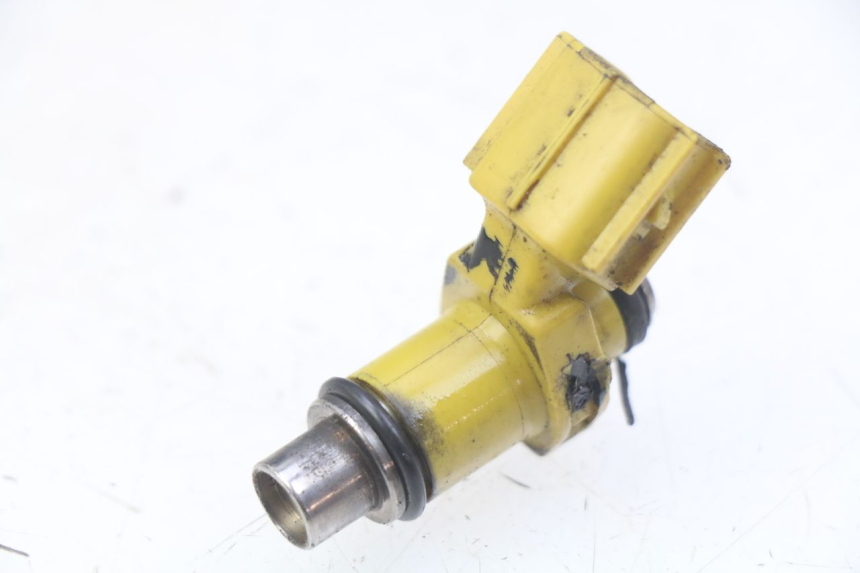 photo de INJECTEUR SUZUKI SIXTEEN 125 (2008 - 2010) - Zoom état d’usage