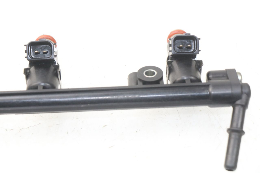 photo de INJECTEUR TRIUMPH SPRINT ST ABS 1050 (2005 - 2007) - Marquages et références