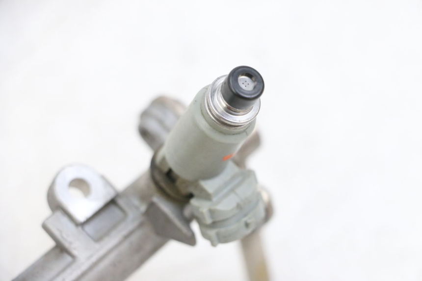 photo de INJECTEUR YAMAHA TDM ABS 900 (2002 - 2014) - Détail de la pièce