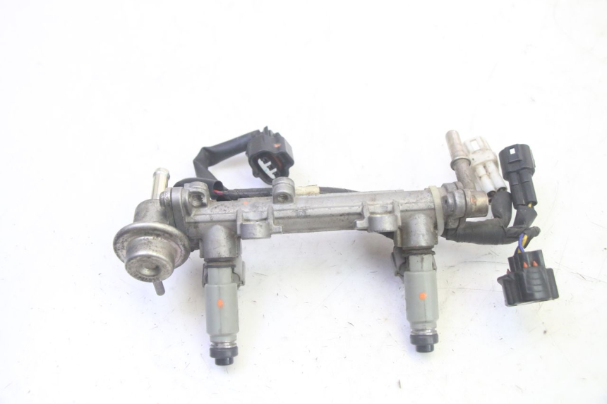 photo de INJECTEUR YAMAHA TDM ABS 900 (2002 - 2014) - Vue principale