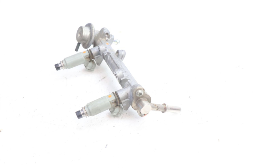 photo de INJECTEUR YAMAHA TDM ABS 900 (2002 - 2014) - Vue d’ensemble