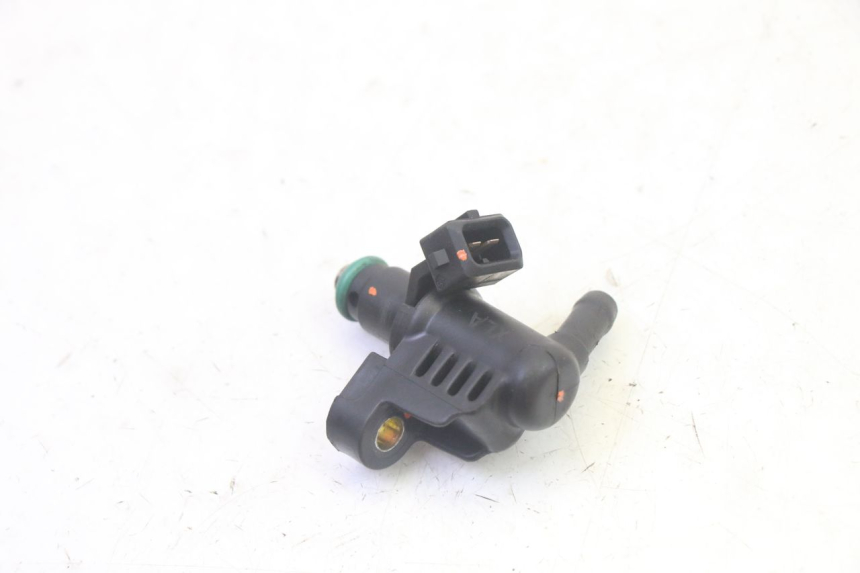 photo de INJECTEUR PEUGEOT TWEET PRO EFI 4T 50 (2021 - 2022) - Autre angle de vue