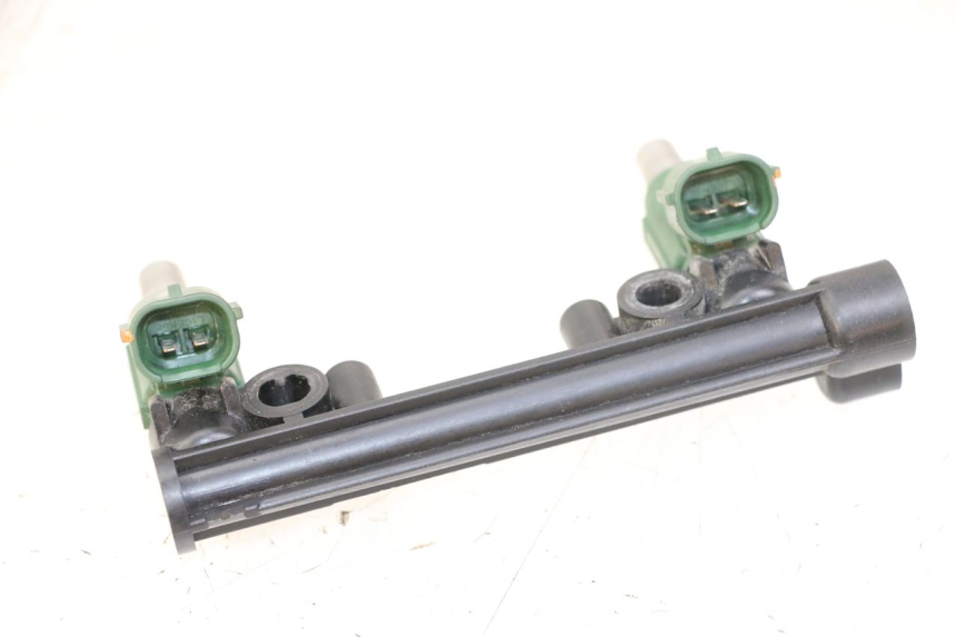 photo de INJECTEUR KAWASAKI VERSYS ABS 650 (2015 - 2018) - Points de fixation