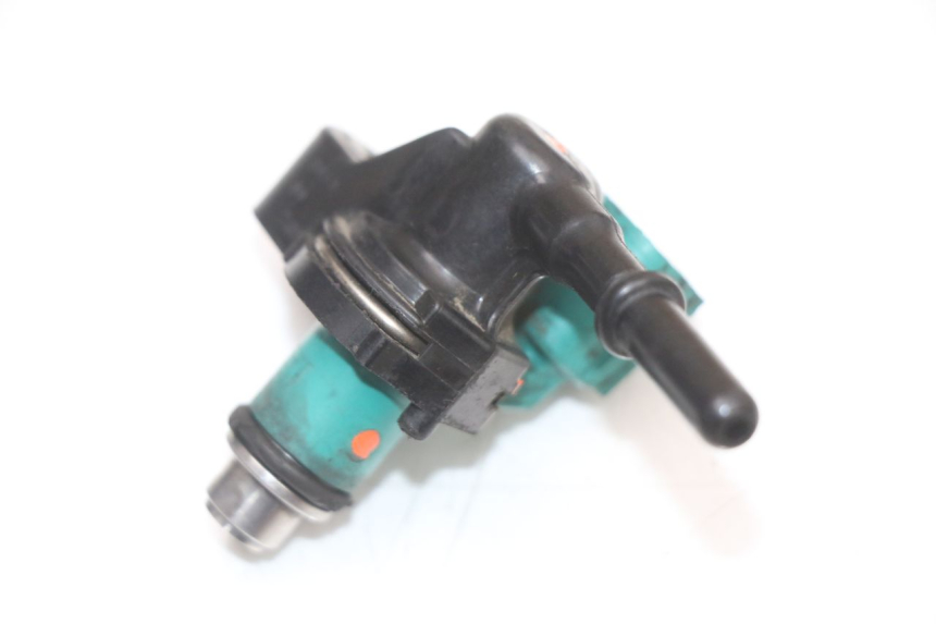 photo de INJECTEUR YAMAHA XMAX X-MAX ABS 125 (2017 - 2020) - Zoom état d’usage