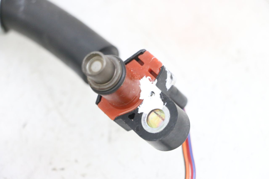 photo de INJECTEUR YAMAHA X-MAX XMAX 125 (2010 - 2013) - Autre angle de vue