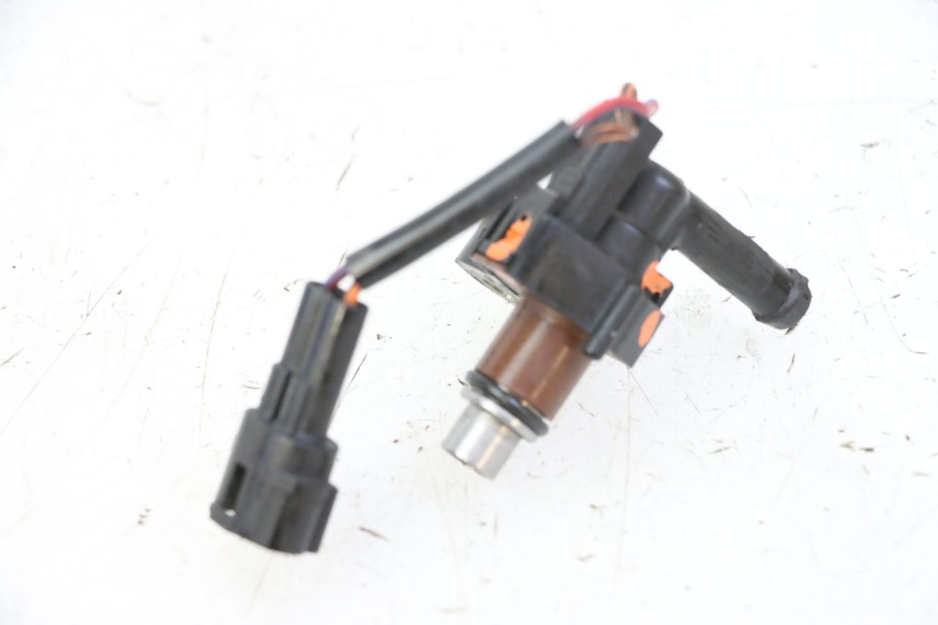 photo de INJECTEUR YAMAHA X-MAX XMAX 250 (2006 - 2009) - Vue d’ensemble