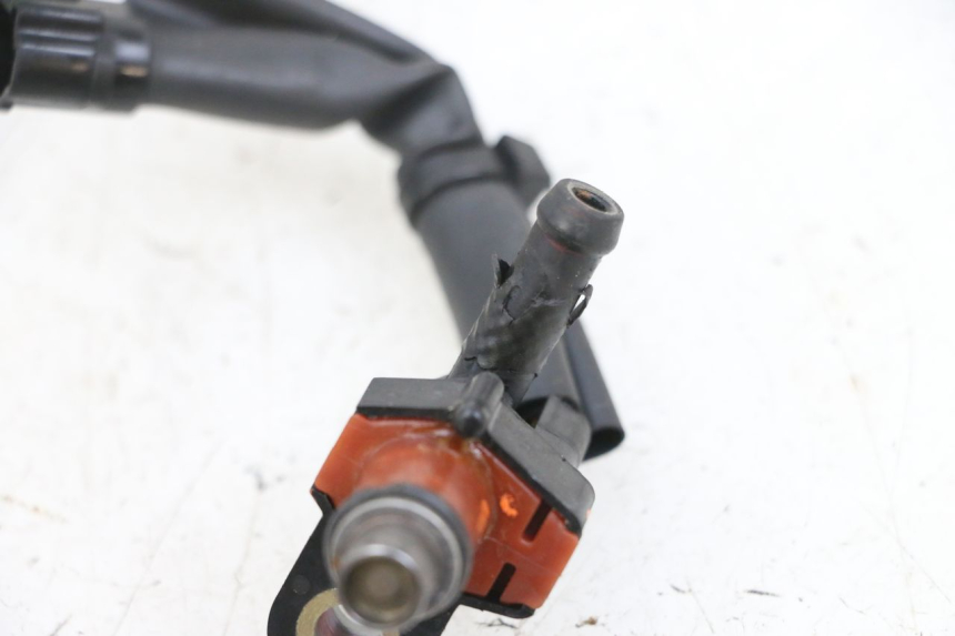 photo de INJECTEUR YAMAHA XMAX X-MAX 125 (2006 - 2009) - Pièce contrôlée
