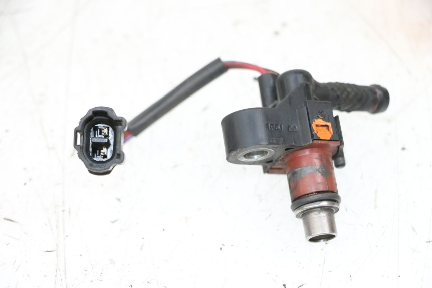 photo de INJECTEUR YAMAHA XMAX X-MAX 125 (2006 - 2009) - Détail de la pièce