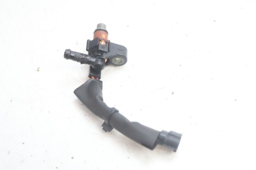 photo de INJECTEUR YAMAHA X-MAX XMAX 125 (2010 - 2013) - Gros plan technique