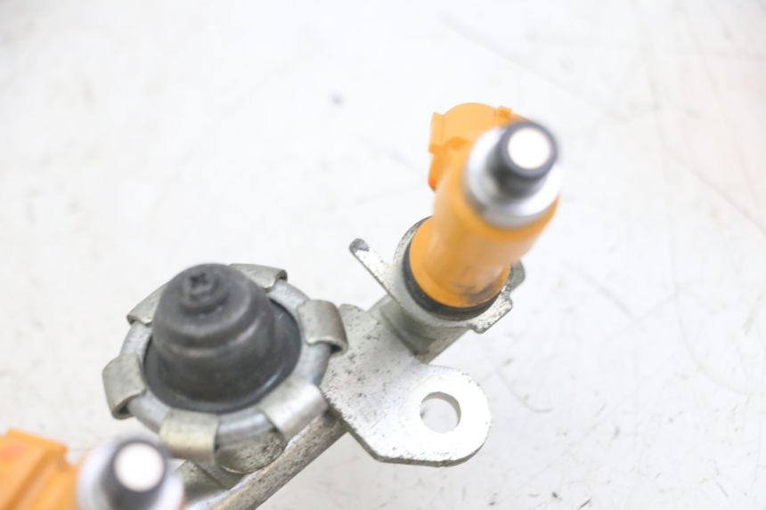 photo de INJECTEUR YAMAHA XJ6 ABS 600 (2008 - 2016) - Autre angle de vue