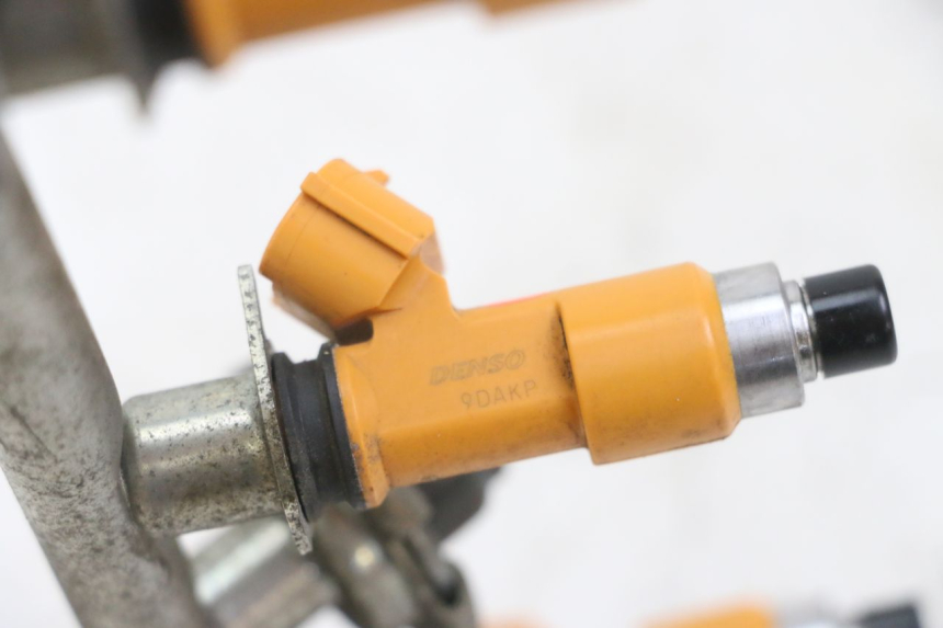 photo de INJECTEUR YAMAHA XJ6 ABS 600 (2008 - 2016) - Vue d’ensemble