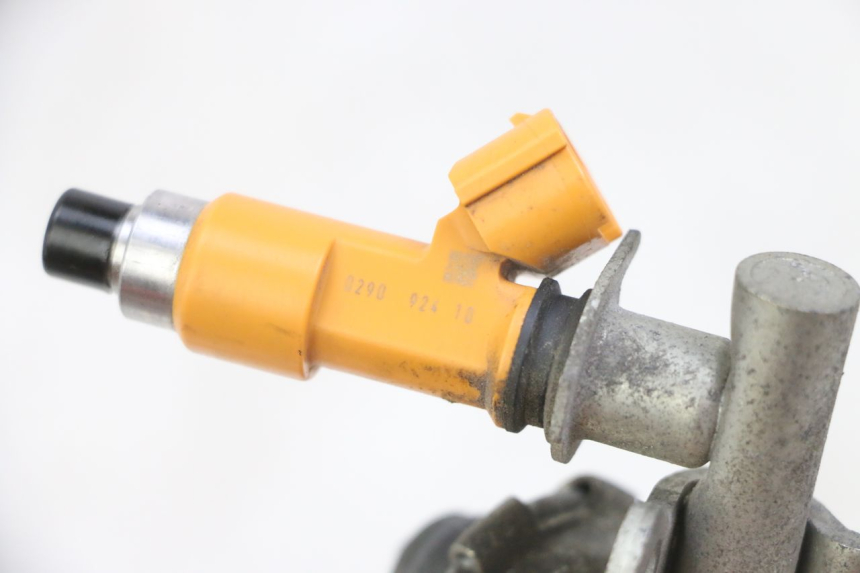 photo de INJECTEUR YAMAHA XJ6 ABS 600 (2008 - 2016) - Points de fixation