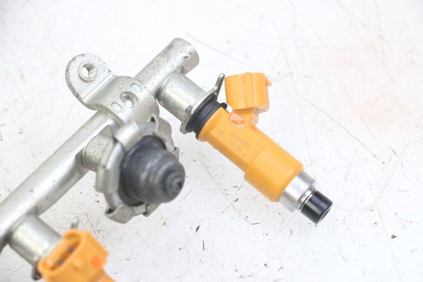 photo de INJECTEUR YAMAHA XJ6 ABS 600 (2008 - 2016) - Marquages et références