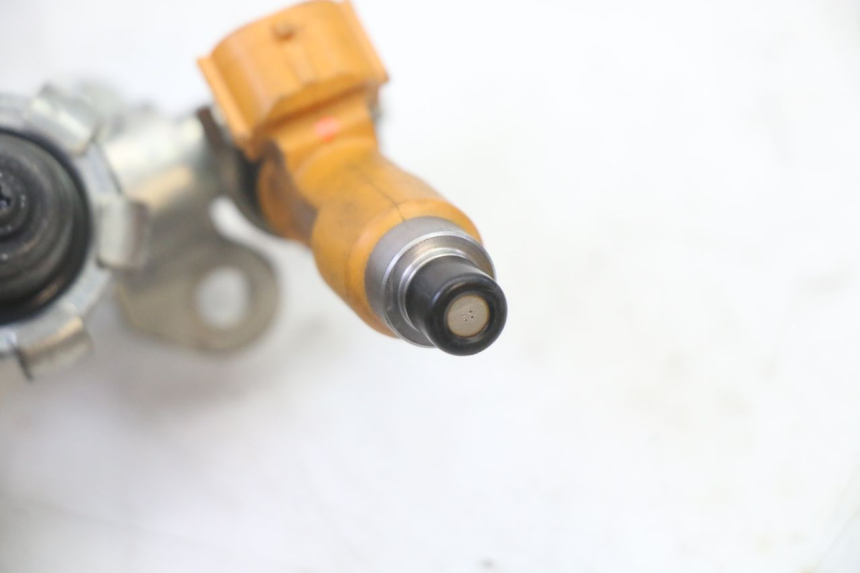 photo de INJECTEUR YAMAHA XJ6 ABS 600 (2008 - 2016) - Vue d’ensemble