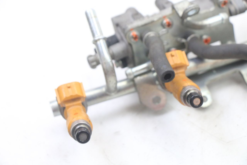 photo de INJECTEUR YAMAHA FZ6 FAZER S2 600 (2007 - 2011) - Vue d’ensemble