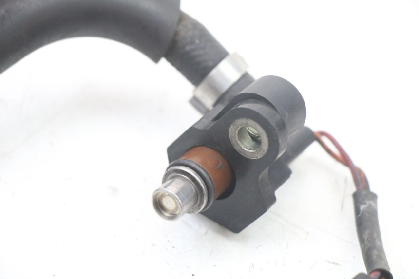 photo de INJECTEUR YAMAHA X-MAX XMAX ABS 250 (2010 - 2014) - Autre angle de vue