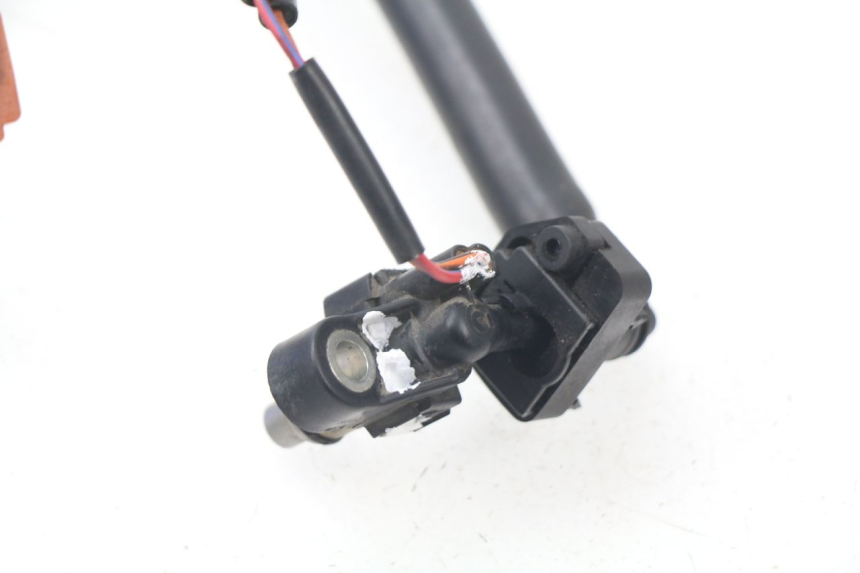 photo de INJECTEUR YAMAHA YBR 125 (2007 - 2009) - État de surface