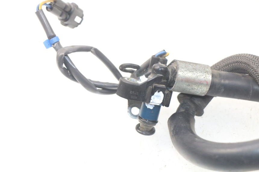 photo de INJECTEUR YAMAHA YP X-MAX XMAX 400 (2014 - 2017) - Autre angle de vue