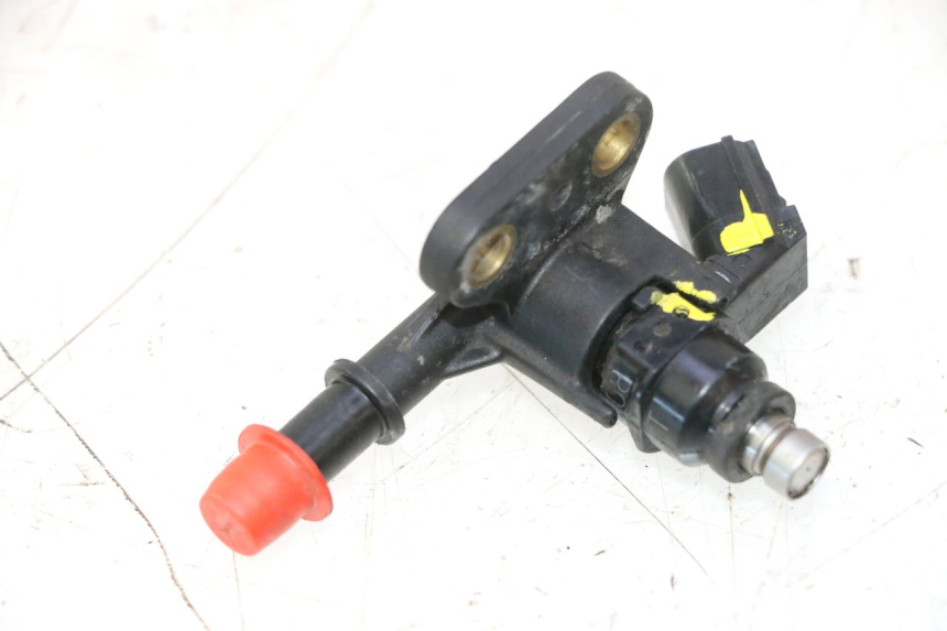 photo de INJECTEUR PIAGGIO ZIP 4T 50 (2018 - 2020) - Zoom état d’usage