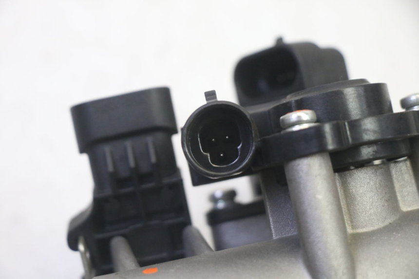 photo de INJECTION QUADRO 4 4D 350 (2015 - 2018) - Zoom état d’usage