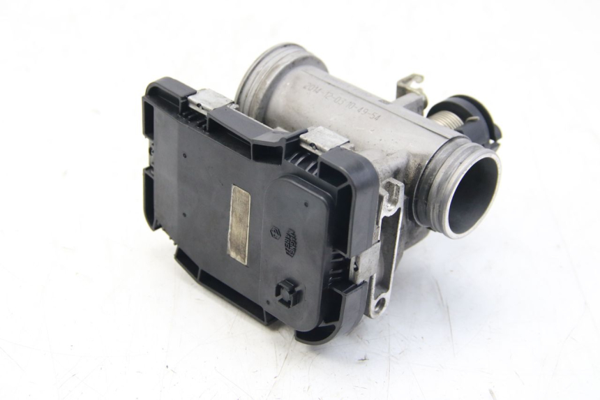 photo de INJECTION PIAGGIO BEVERLY 125 (2010 - 2015) - Gros plan technique