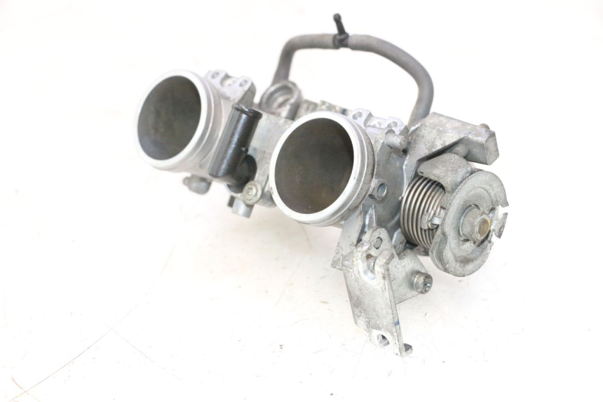 photo de INJECTION SUZUKI BURGMAN EXECUTIVE ABS 650 (2006 - 2012) - Vue principale