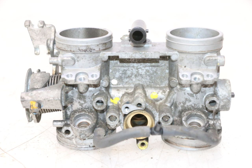 photo de INJECTION SUZUKI BURGMAN EXECUTIVE ABS 650 (2006 - 2012) - Points de fixation