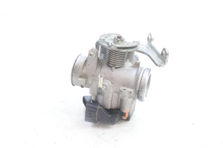 photo de INJECTION YAMAHA BW'S BWS 125 (2010 - 2013) - Autre angle de vue