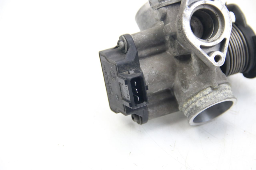 photo de INJECTION BMW C1 125 (2000 - 2003) - Autre angle de vue