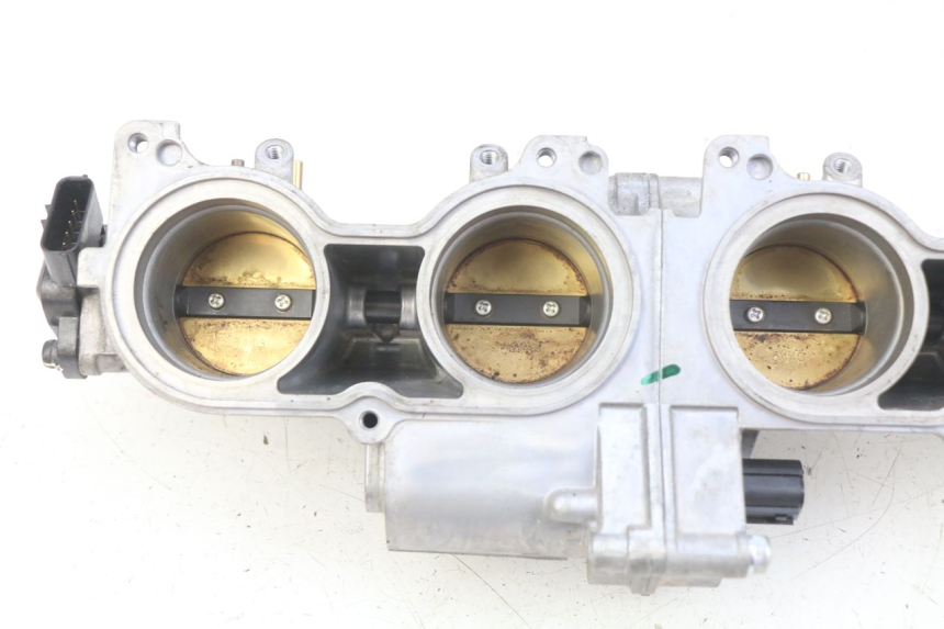 photo de INJECTION HONDA CB R 1000 (2018 - 2023) - Focus structure