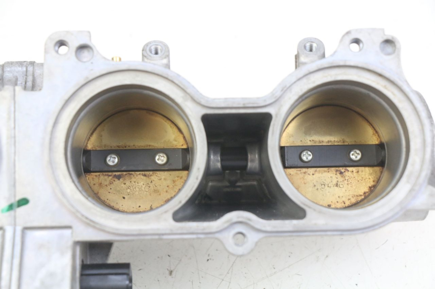 photo de INJECTION HONDA CB R 1000 (2018 - 2023) - Angle alternatif