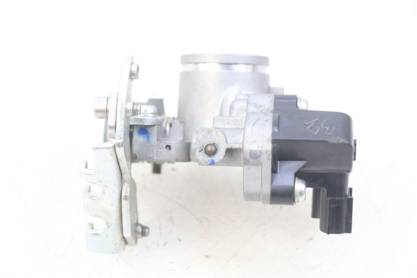 photo de INJECTION HONDA CRF CR-F 125 (2022 - 2023) - Autre angle de vue